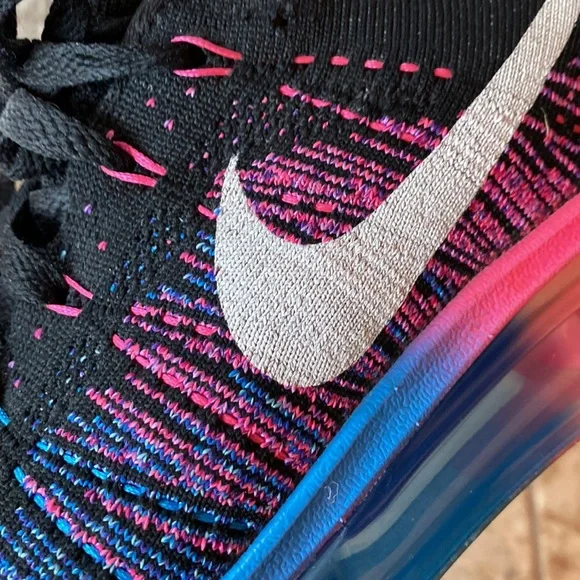 Nike Flyknit max shoes - Picture 10 of 12